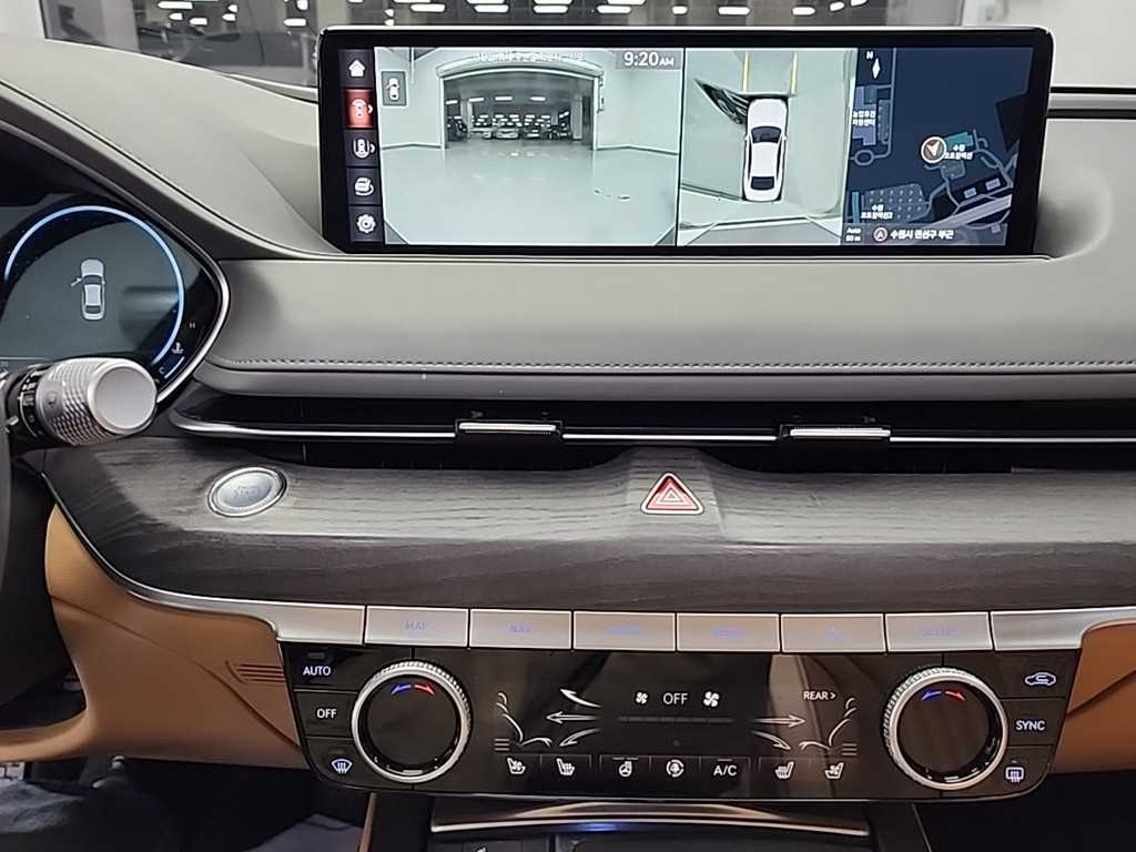 Genesis G80 - Vista 10