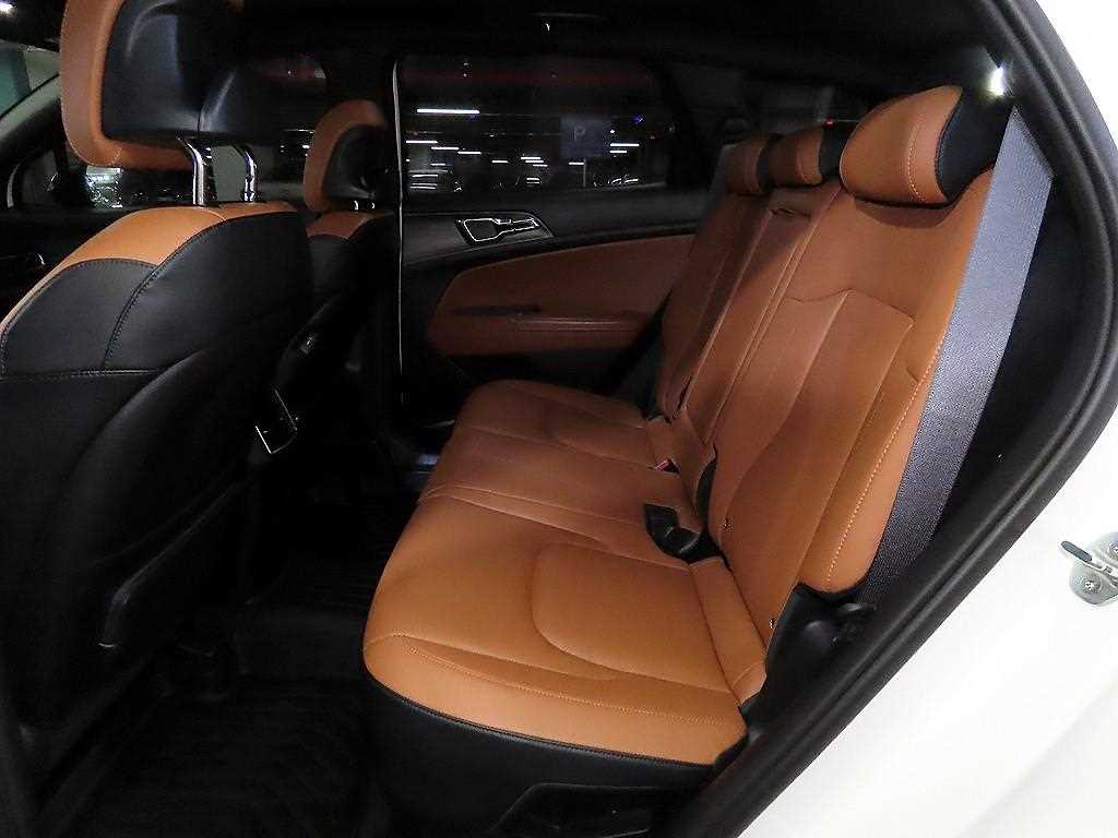 KIA Sportage - Vista 8