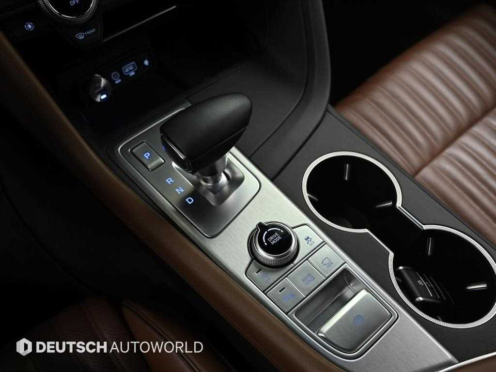 Genesis G70 - Vista 12