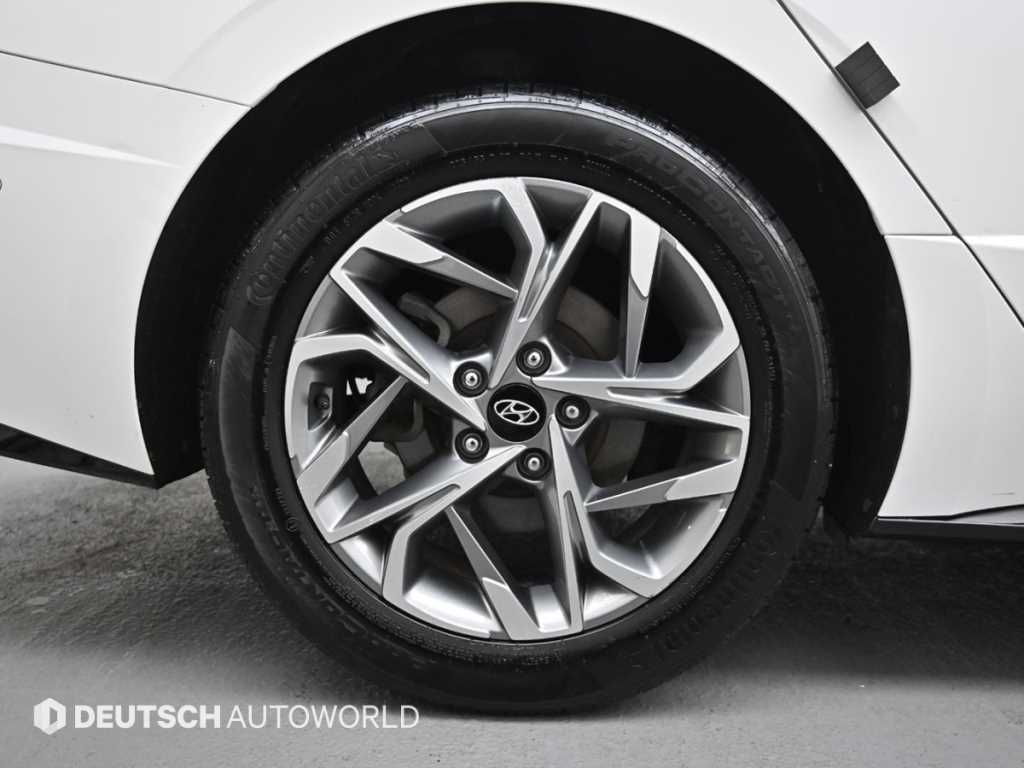 HYUNDAI Sonata - Vista 5