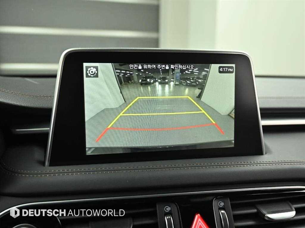 Genesis G70 - Vista 11