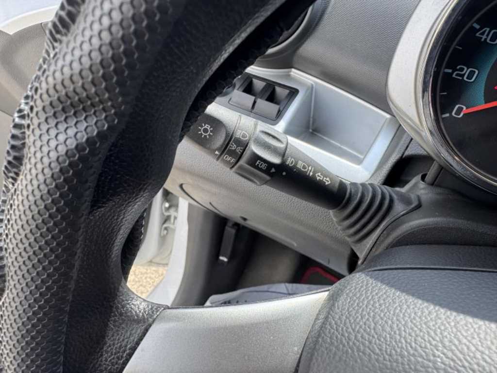 Chevrolet Spark - Vista 12