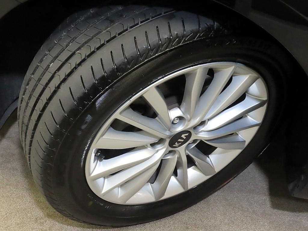 KIA K7 2020 Negro - Importación desde Corea - HF Imports Iquique - Foto 20