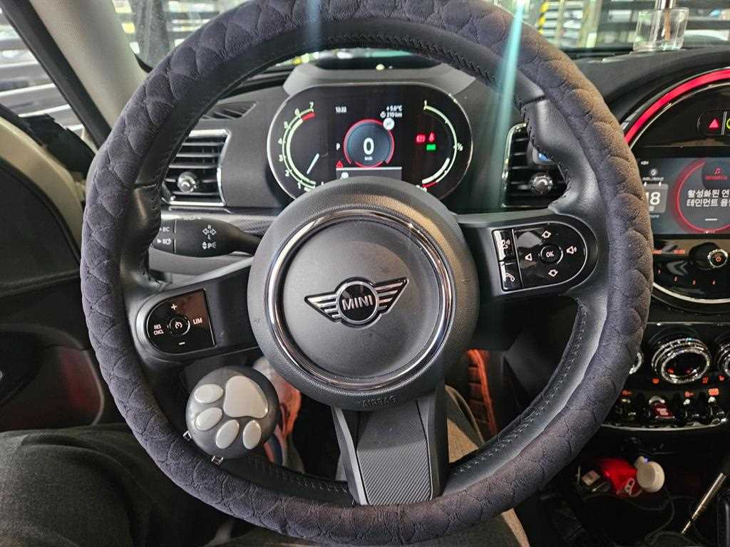 Mini Clubman - Vista 12