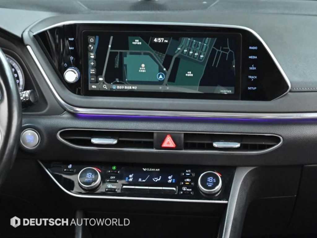 HYUNDAI Sonata - Vista 7