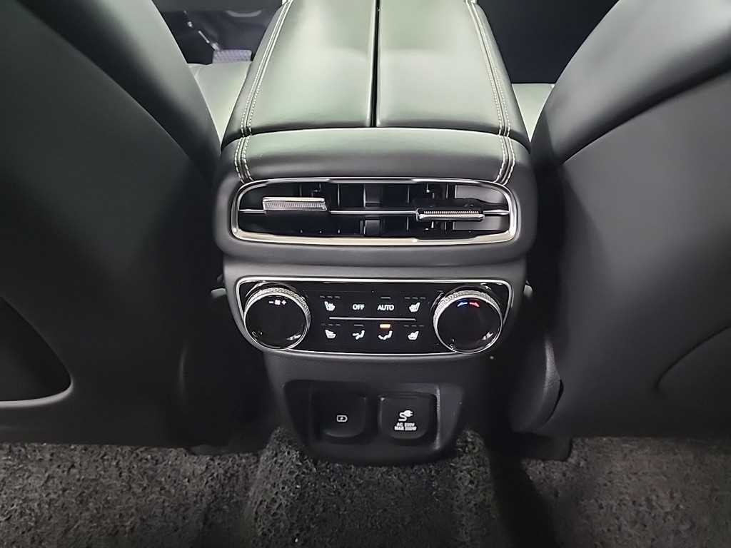 Genesis GV80 - Vista 12