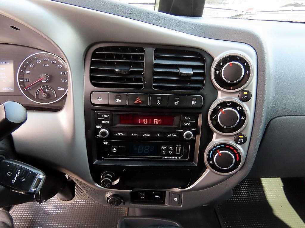 Small Truck Top_Frozen Top 2021 Blanco - Importación desde Corea - HF Imports Iquique - Foto 14