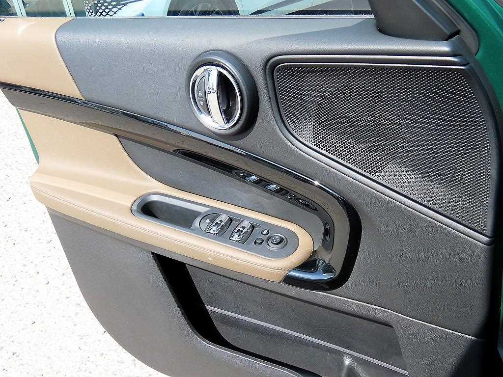 Mini Countryman - Vista 12