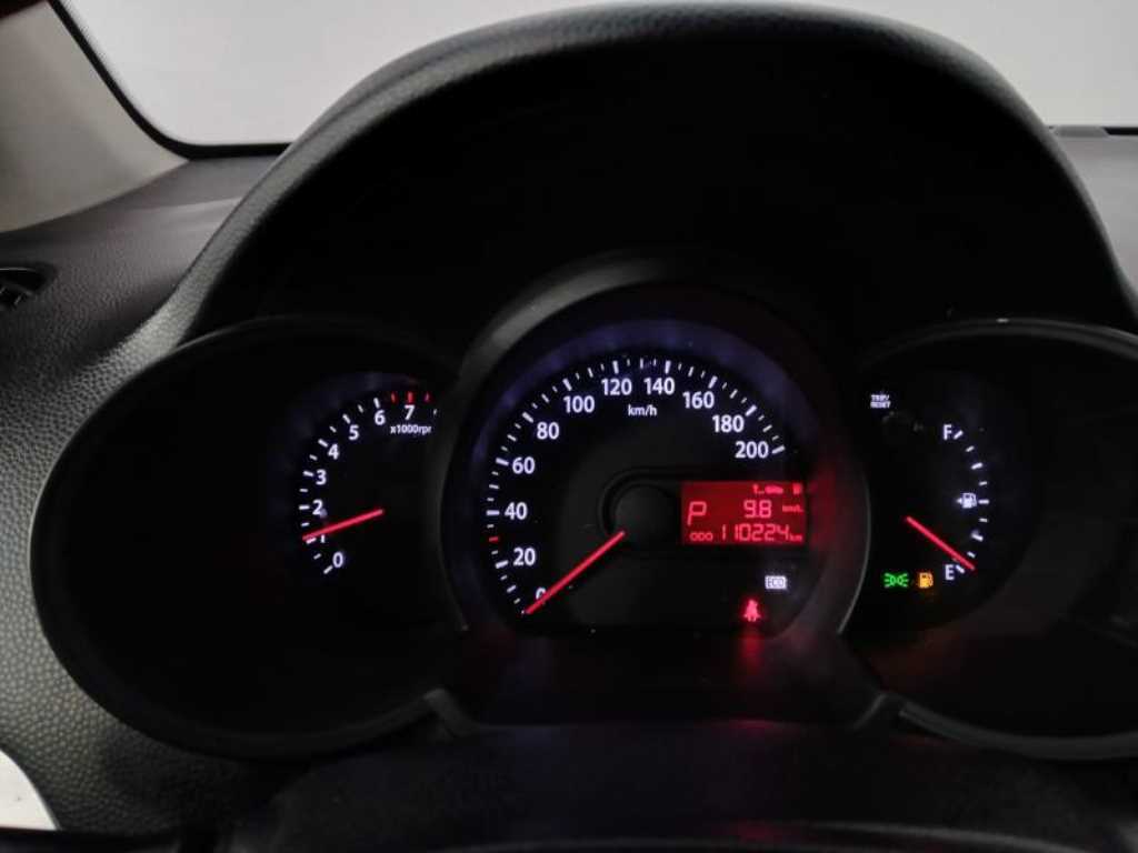 KIA Morning - Vista 9