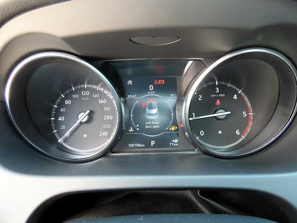 Land Rover Discovery Sports - Vista 9