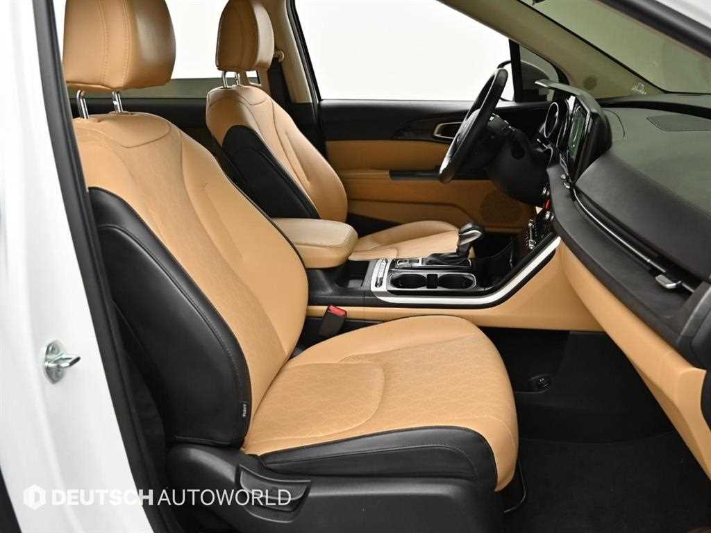 KIA Carnival - Vista 10