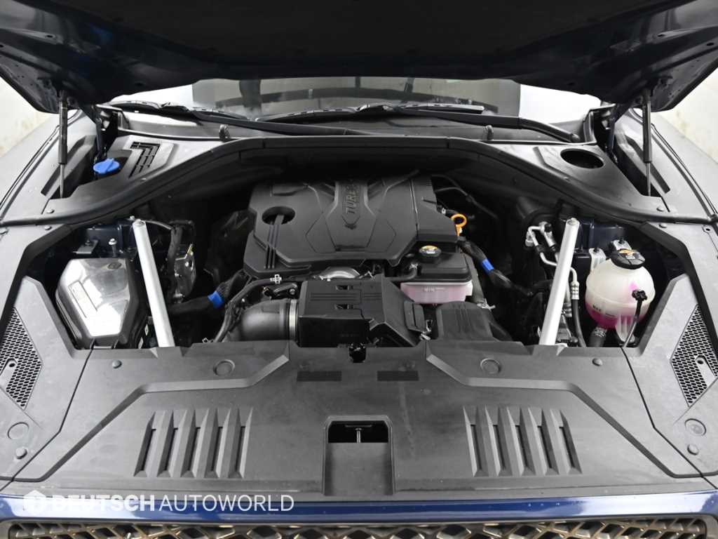 Genesis GV70 - Vista 6