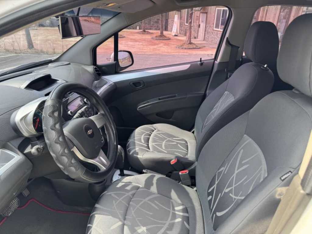 Chevrolet Spark - Vista 7