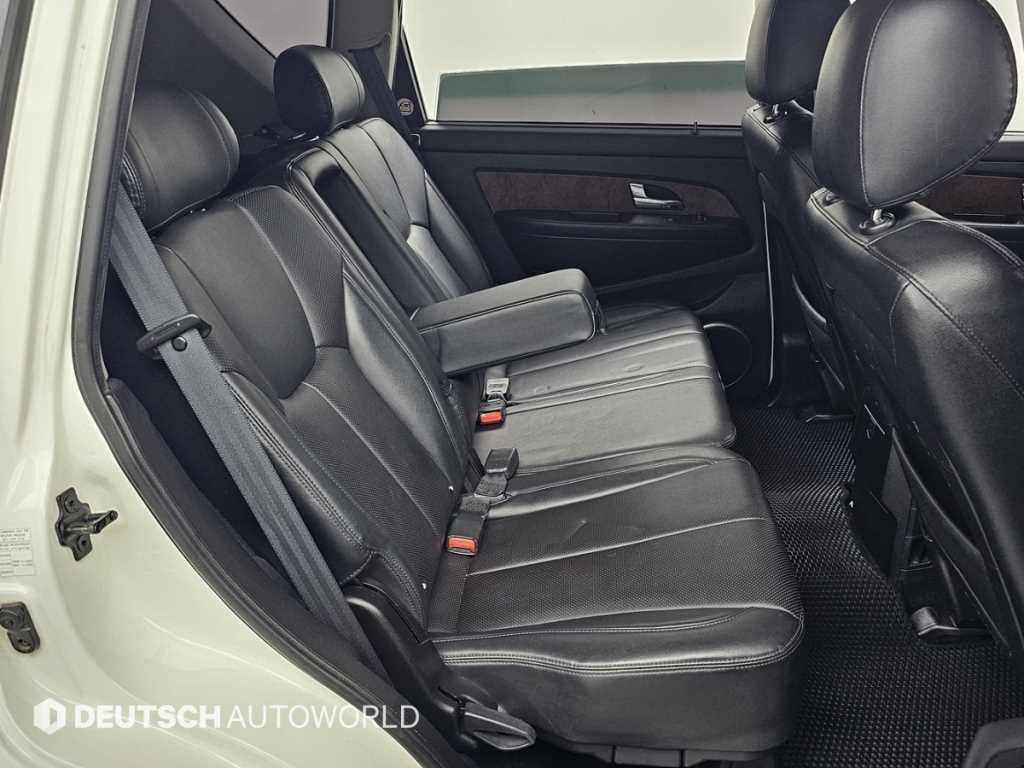 Ssangyong Rexton - Vista 12