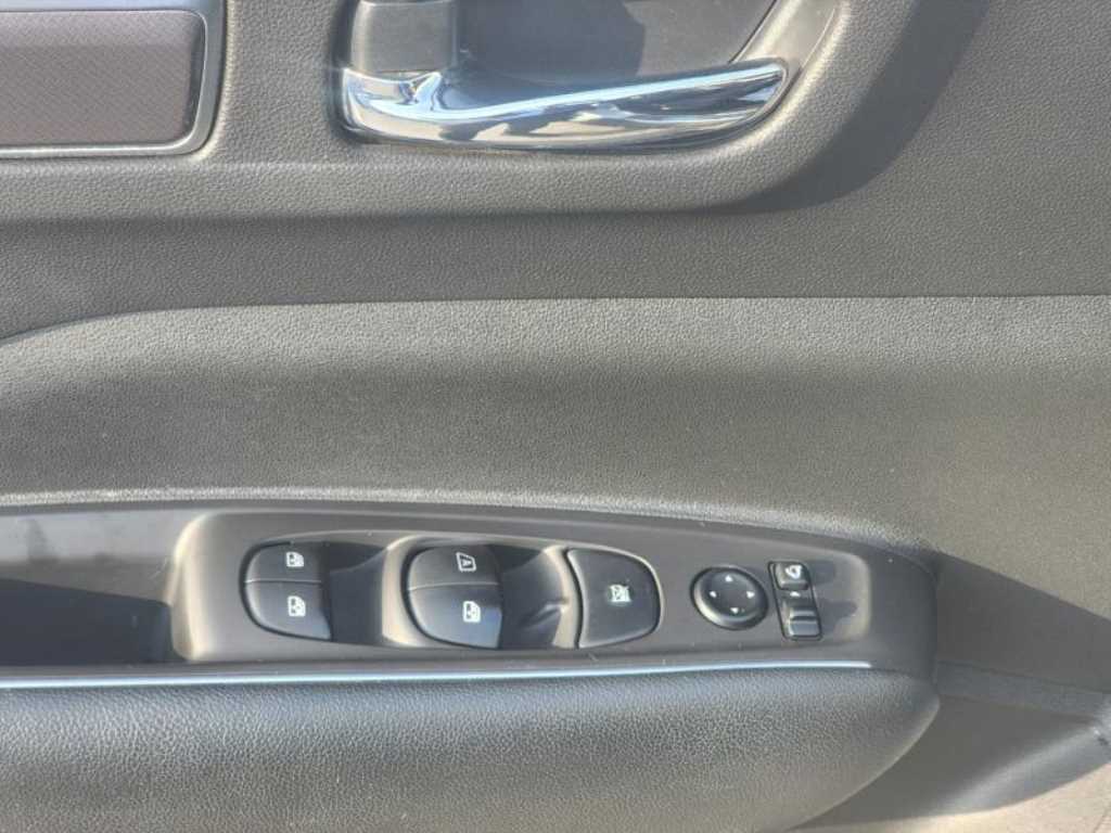 SAMSUNG QM6 2018 Blanco - Importación desde Corea - HF Imports Iquique - Foto 14