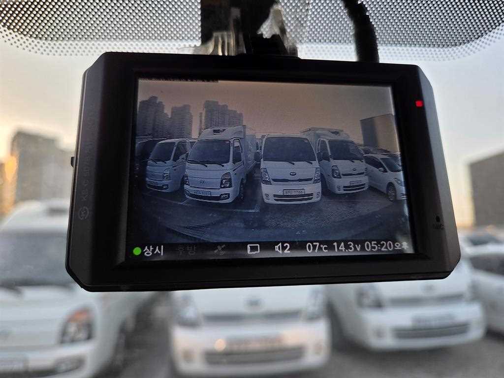 Small Truck (Completed) a live fish car 2016 Blanco - Importación desde Corea - HF Imports Iquique - Foto 15