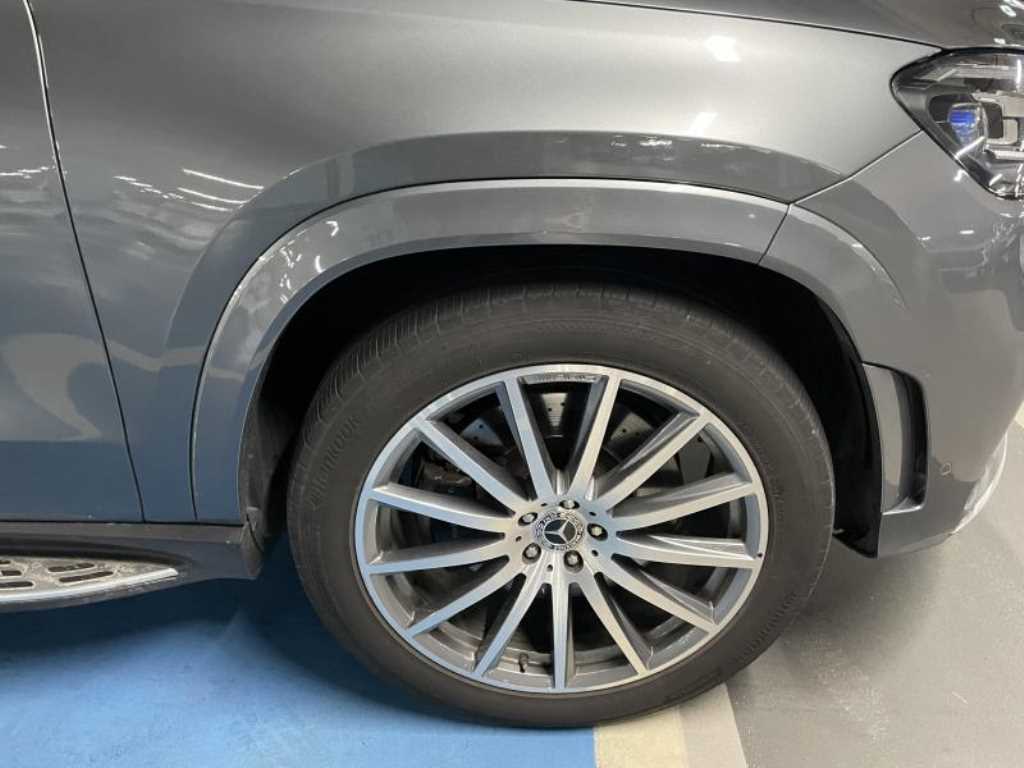 Mercedes Benz GLS Class - Vista 7