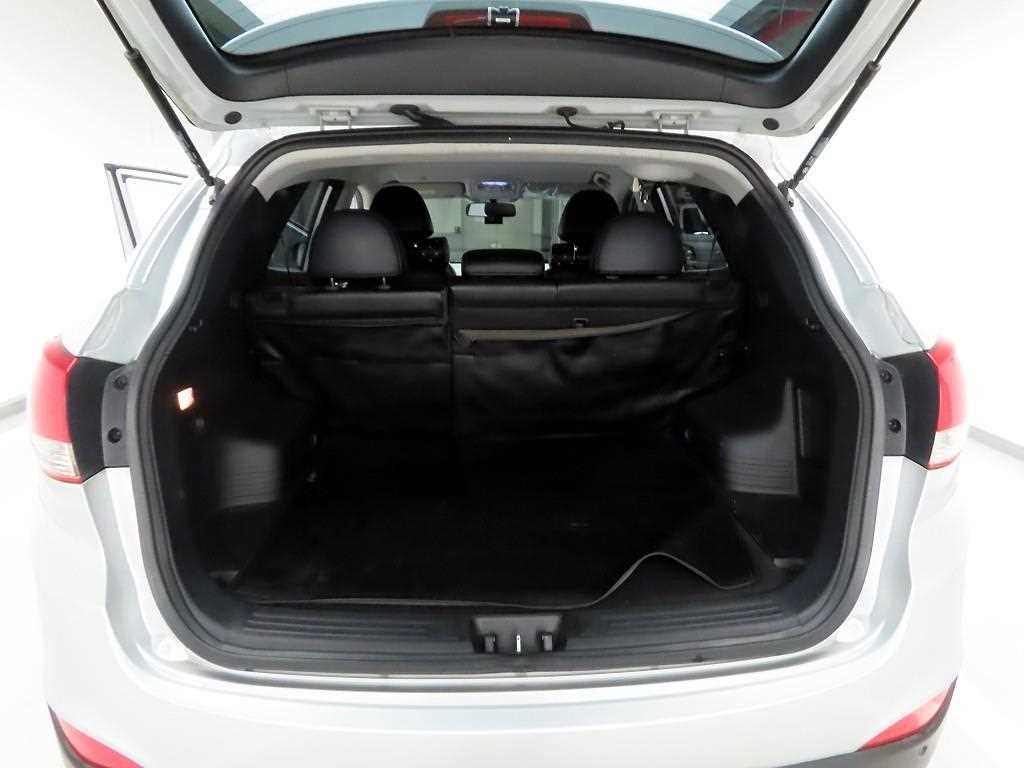 HYUNDAI Tucson - Vista 5