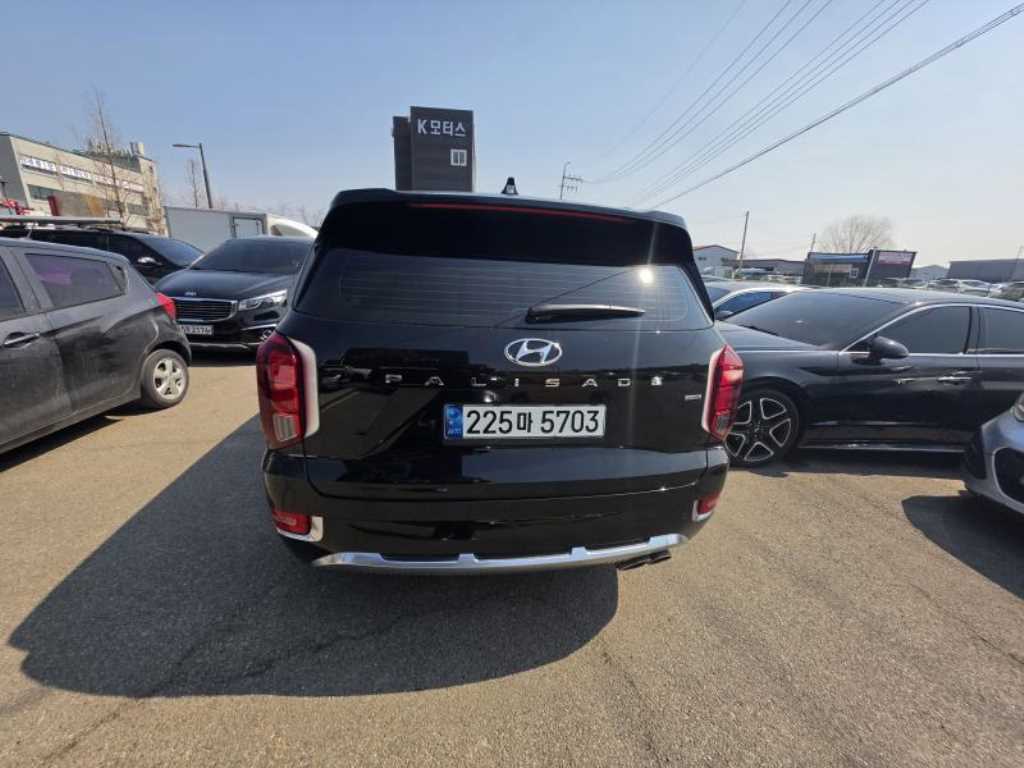 HYUNDAI Palisade - Vista 5