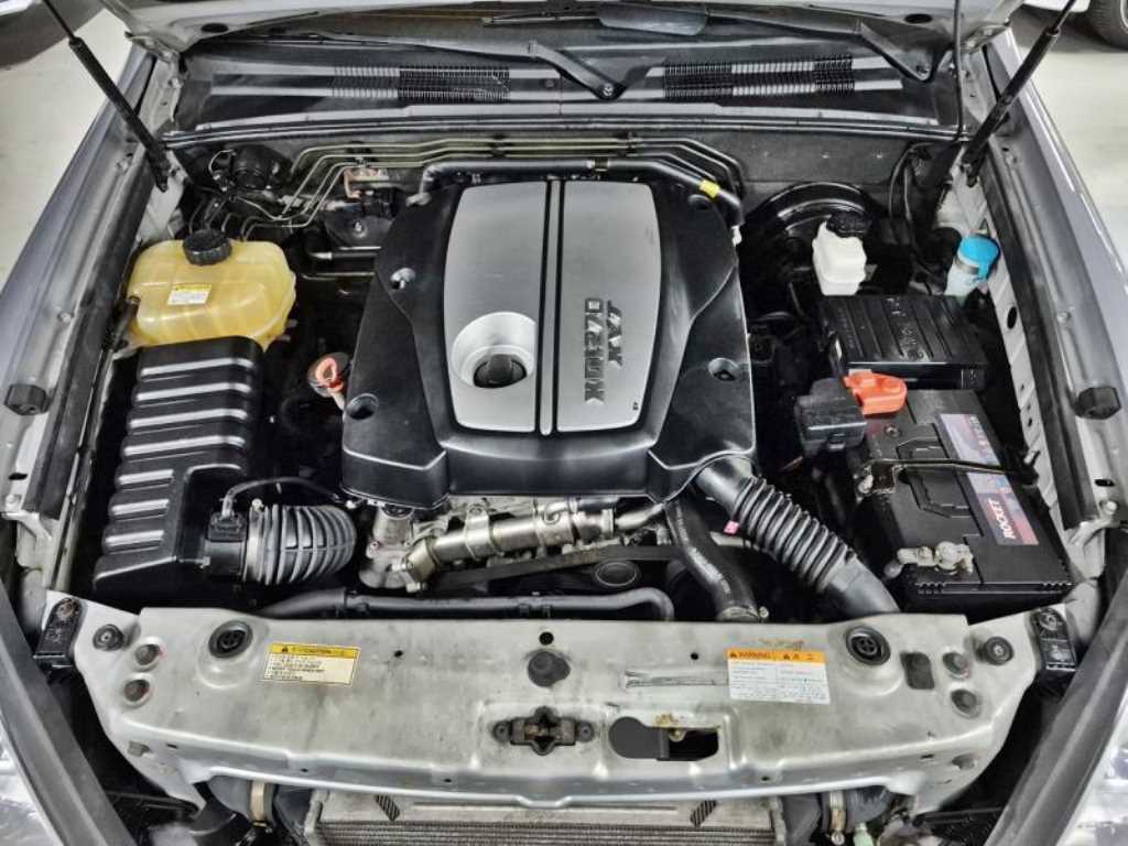 Ssangyong Rexton 2007 Plateado - Importación desde Corea - HF Imports Iquique - Foto 17