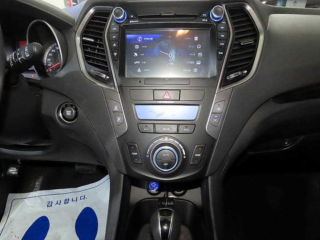 HYUNDAI Santa Fe - Vista 11