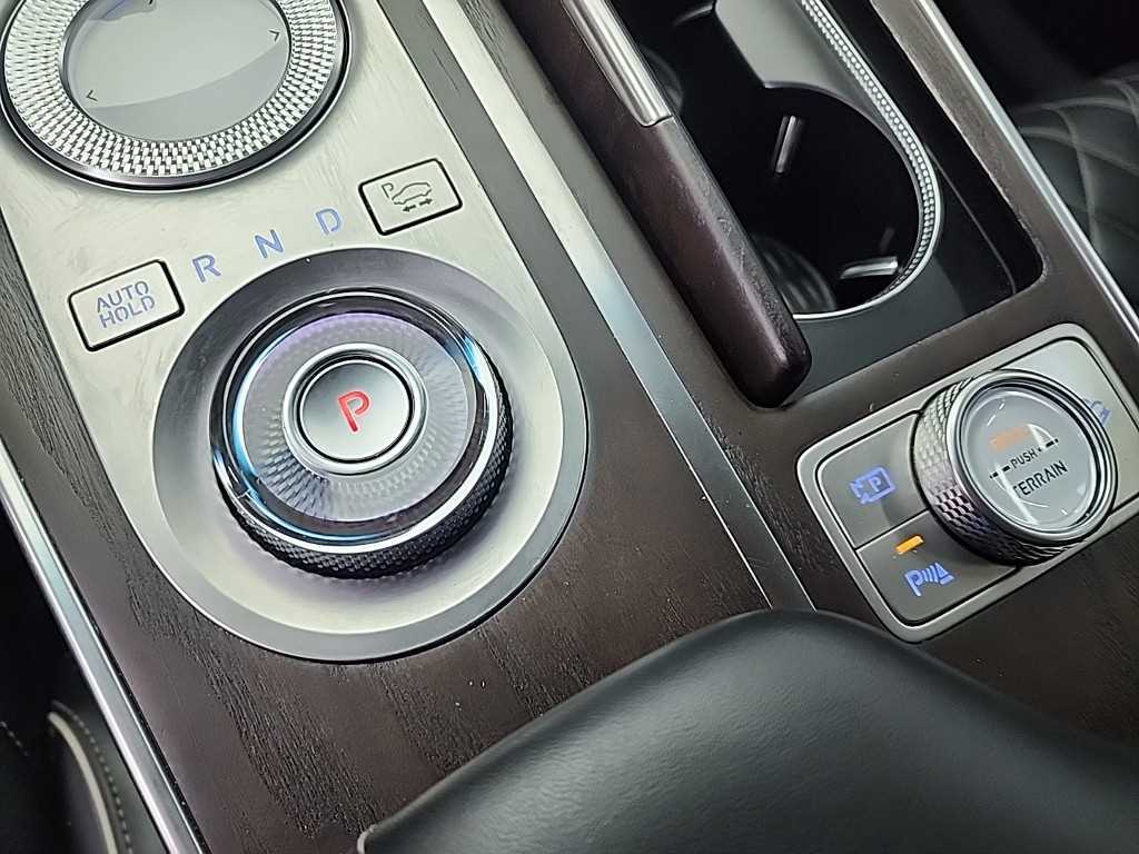 Genesis GV80 - Vista 7