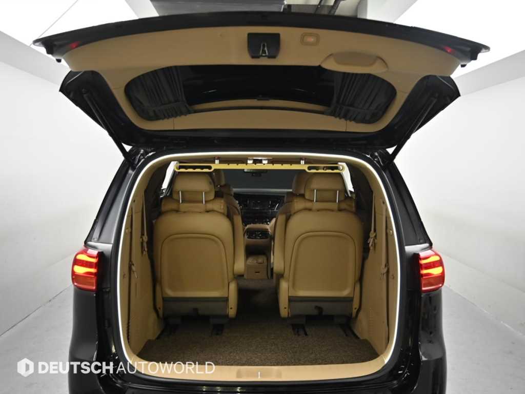 KIA Carnival 2019 Negro - Importación desde Corea - HF Imports Iquique - Foto 19