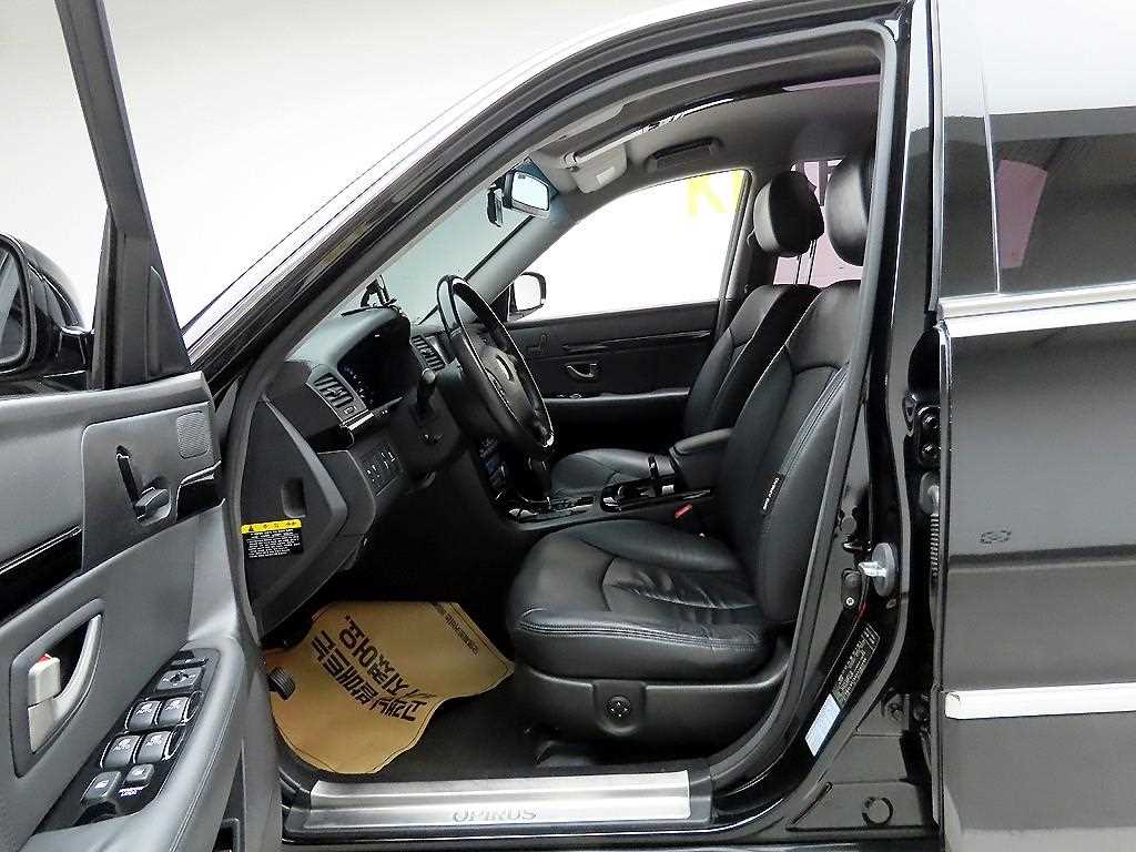 KIA Opirus 2010 Negro - Importación desde Corea - HF Imports Iquique - Foto 13