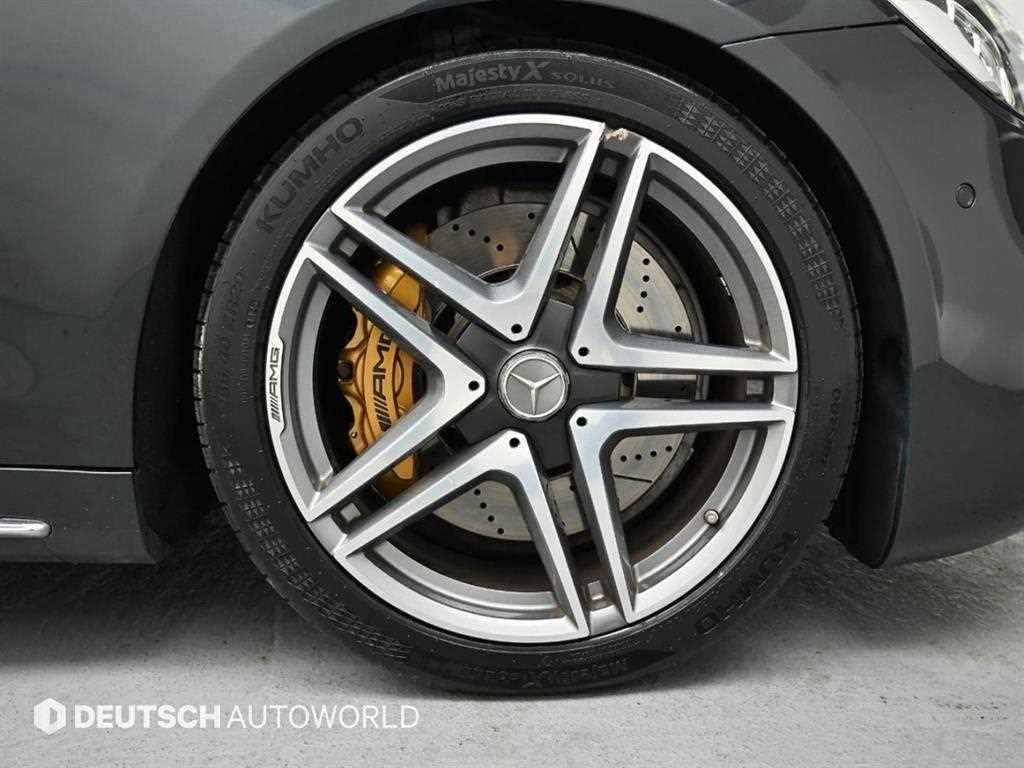 Mercedes Benz S Class - Vista 5