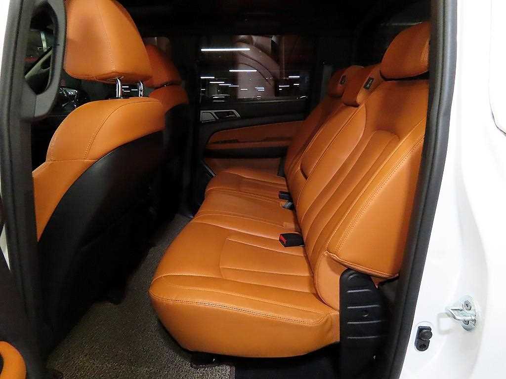 Ssangyong Rexton - Vista 7