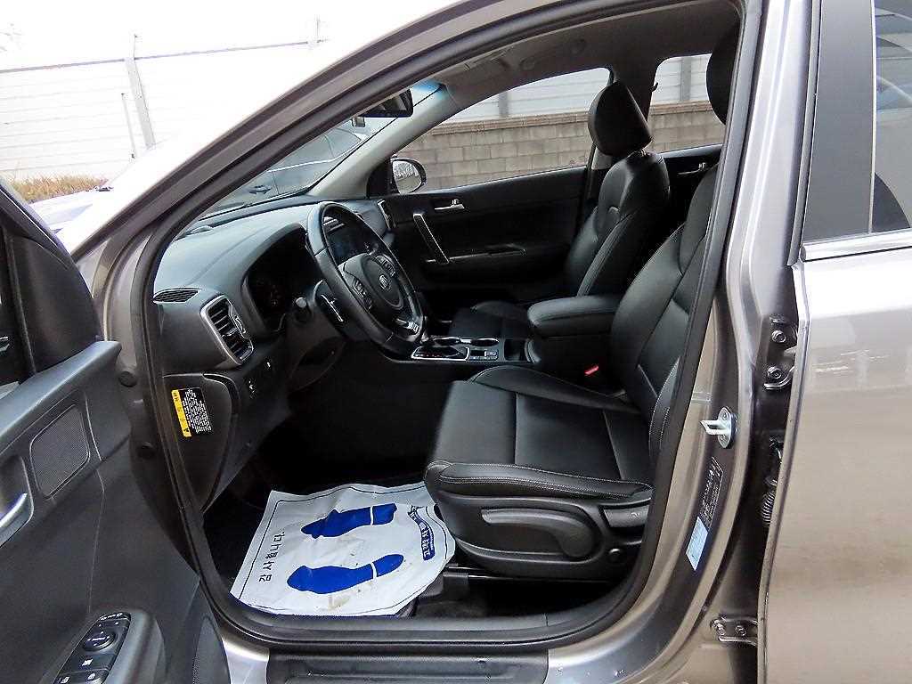 KIA Sportage - Vista 5