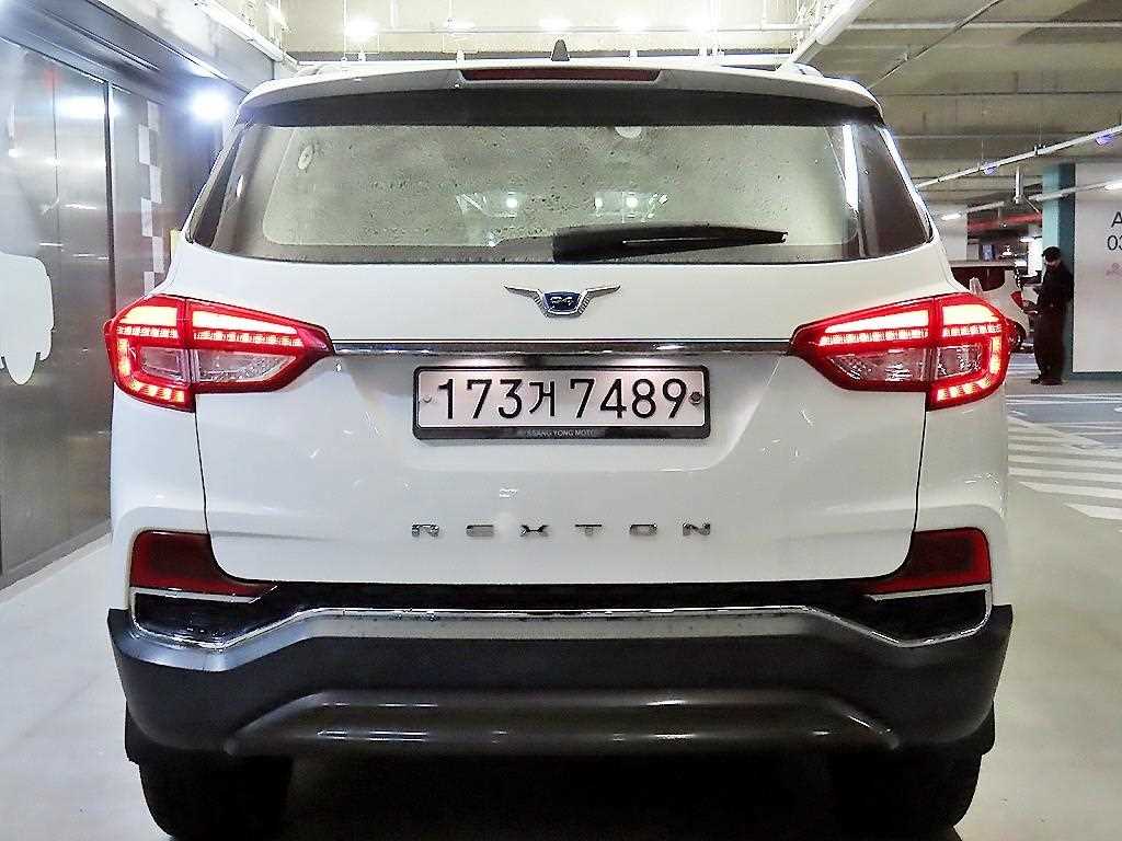 Ssangyong Rexton - Vista 5