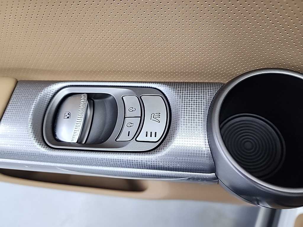 Genesis GV60 2023 - Importación desde Corea - HF Imports Iquique - Foto 15