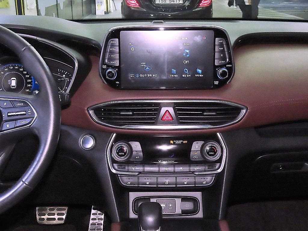 HYUNDAI Santa Fe - Vista 11