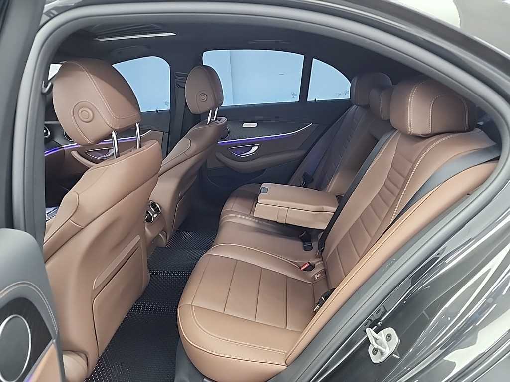 Mercedes Benz E class 2023 Gris - Importación desde Corea - HF Imports Iquique - Foto 13