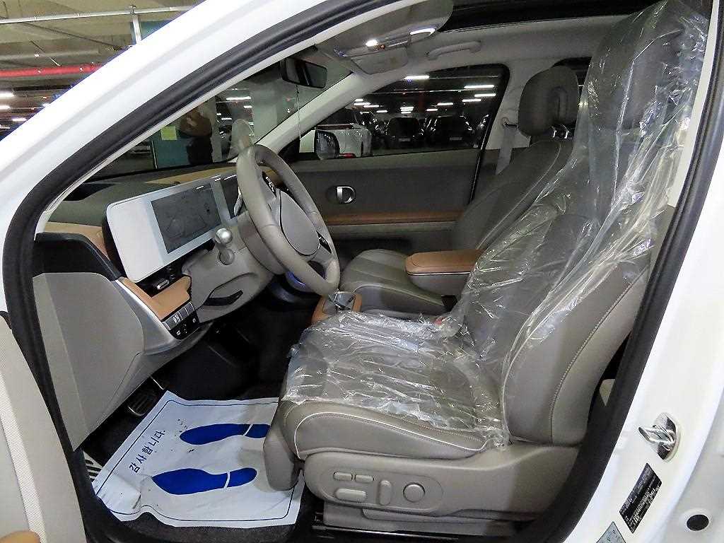 HYUNDAI Ioniq 5 - Vista 6