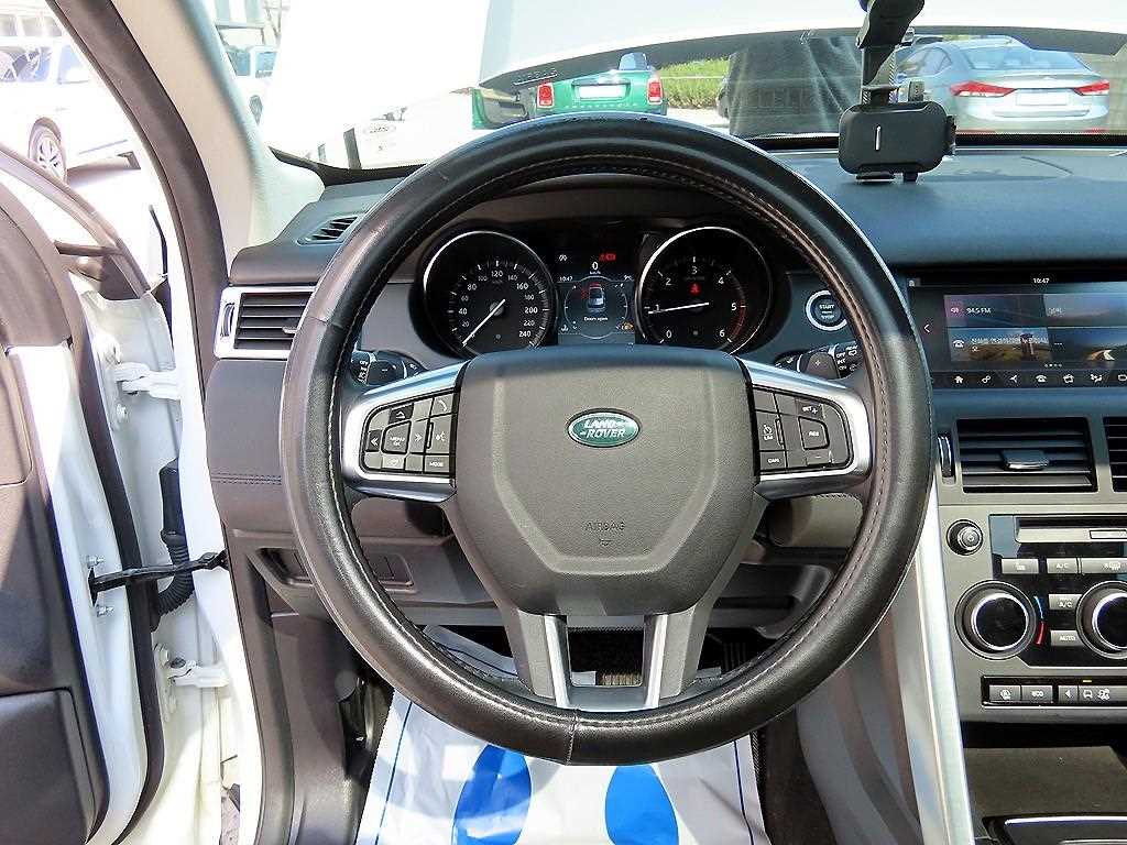 Land Rover Discovery Sports - Vista 8
