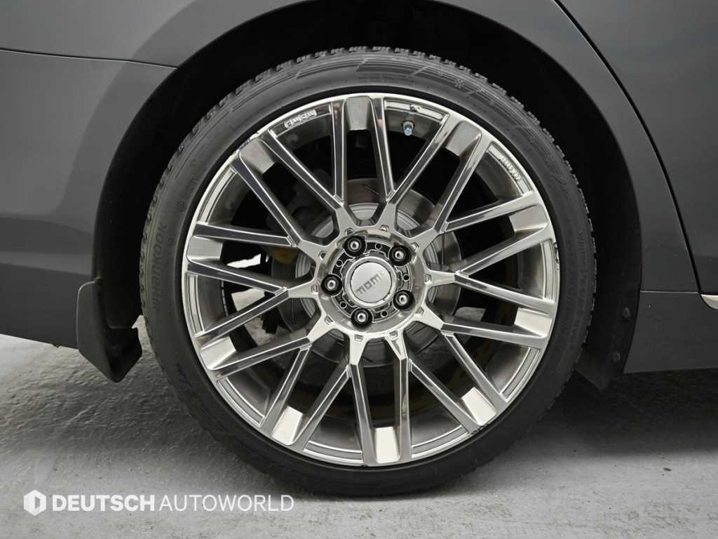 HYUNDAI Grandeur - Vista 5