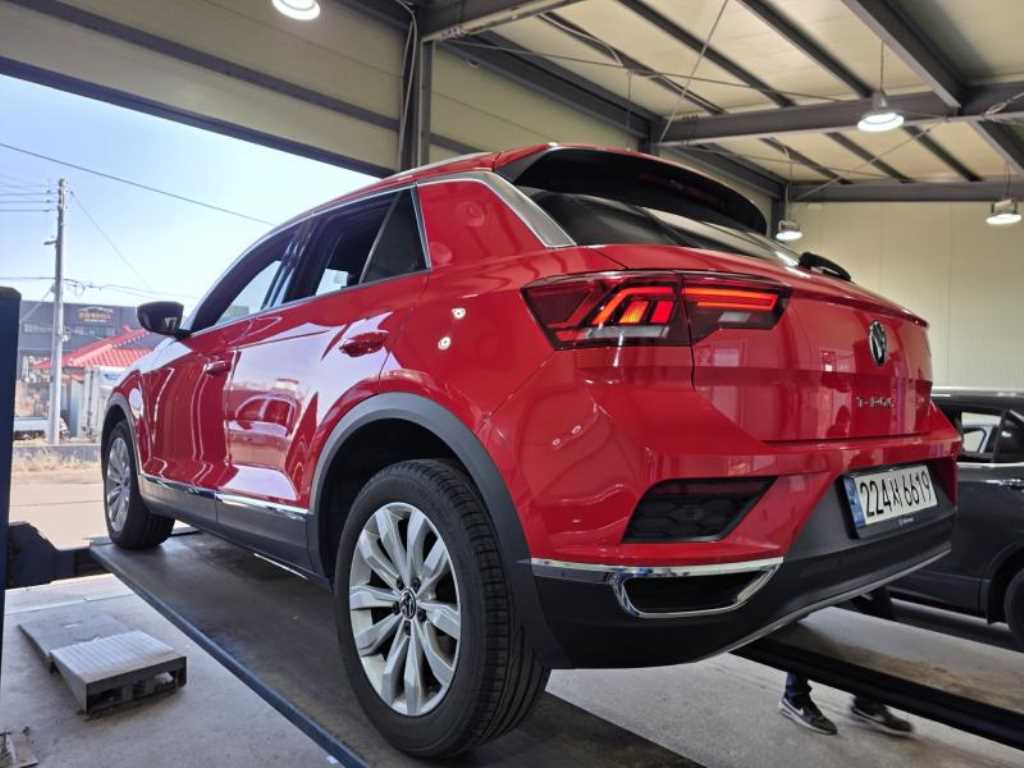 Volkswagen T-Roc - Vista 4