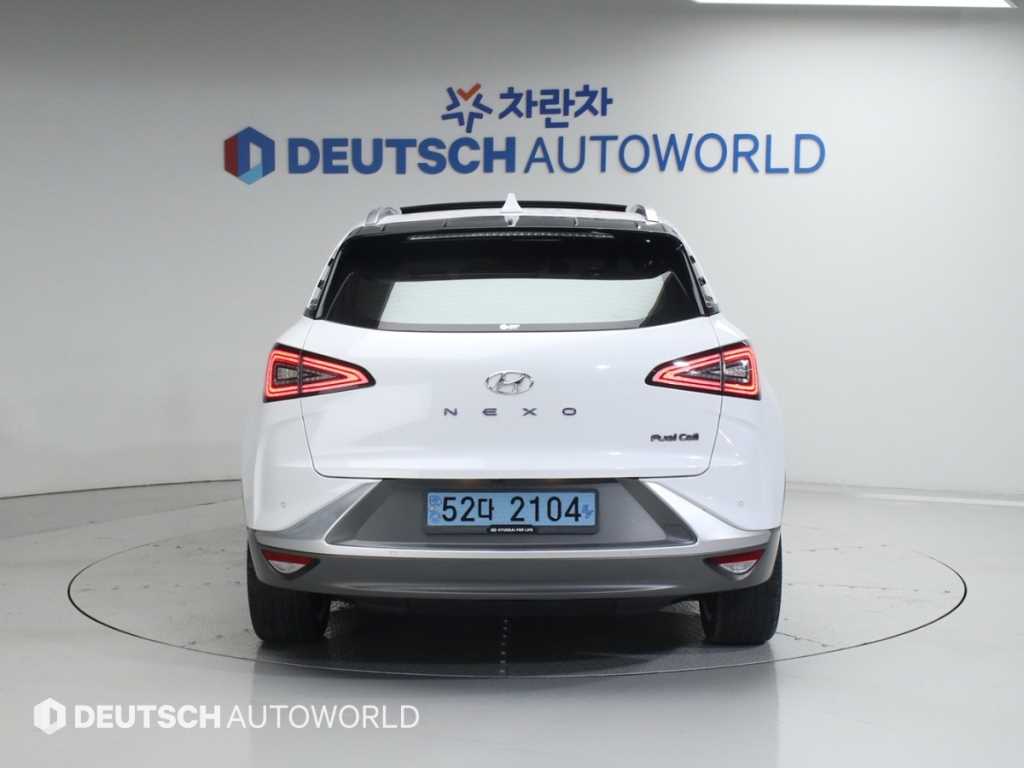 HYUNDAI Nexo - Vista 4