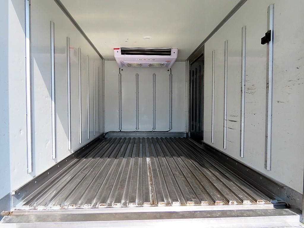Small Truck Top_Frozen Top - Vista 6