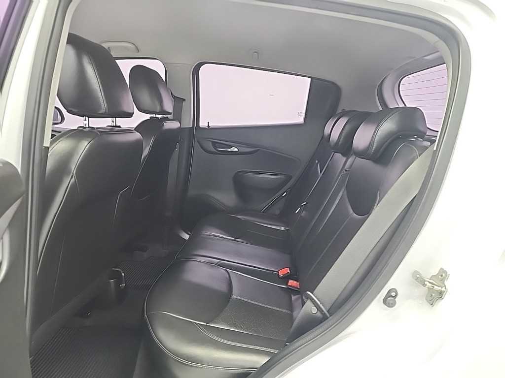 Chevrolet Spark - Vista 12