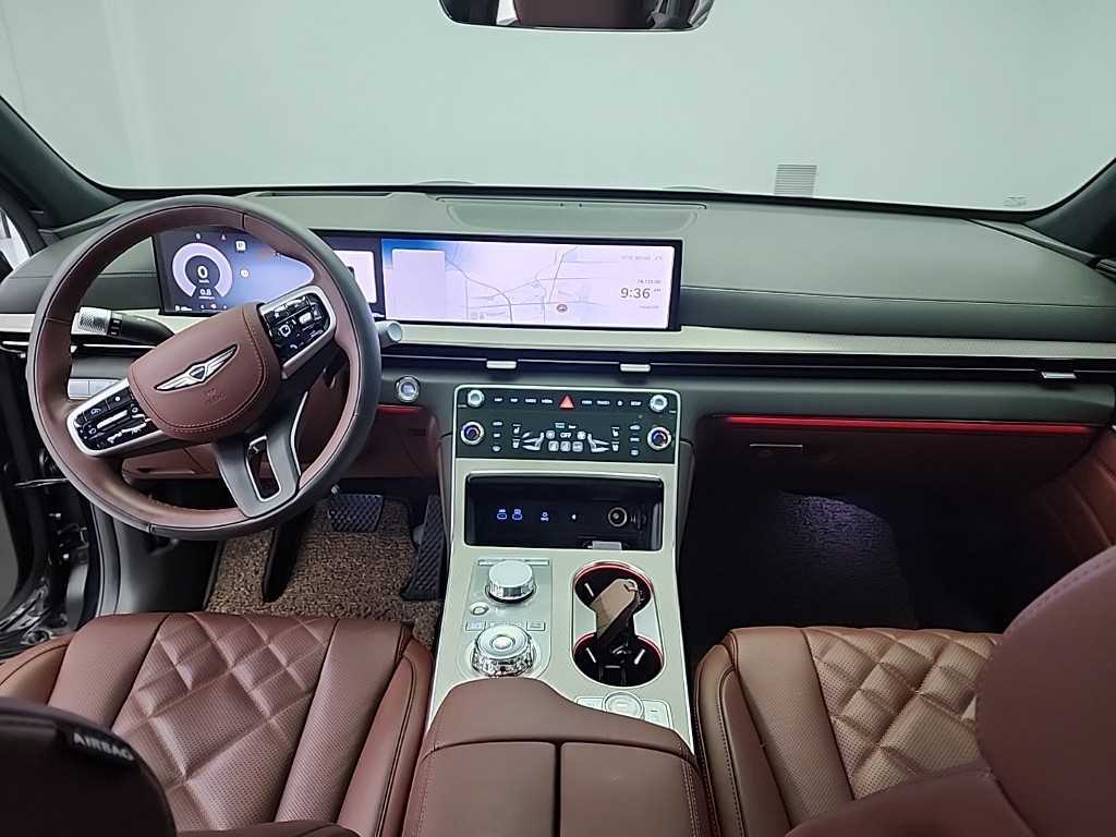 Genesis GV80 - Vista 7