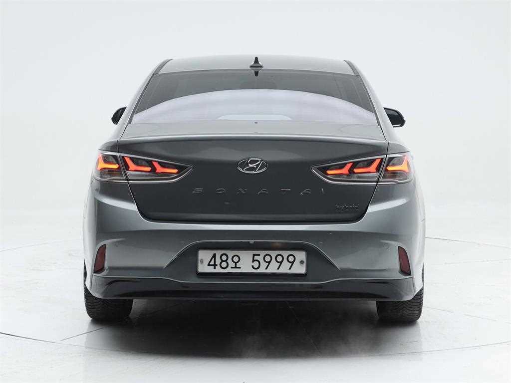 HYUNDAI Sonata - Vista 5