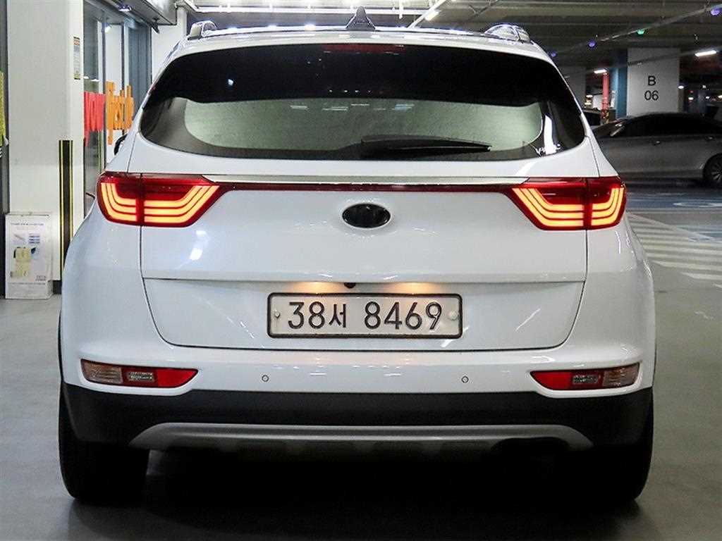KIA Sportage - Vista 5