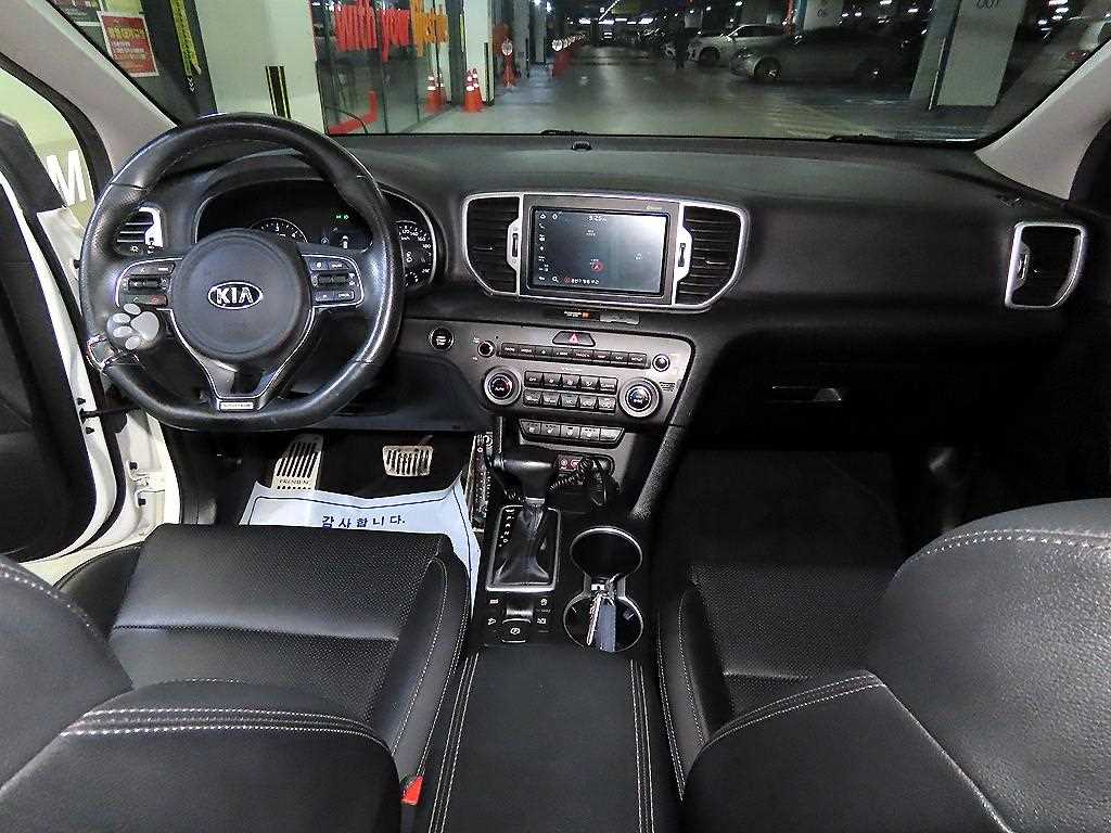 KIA Sportage - Vista 10