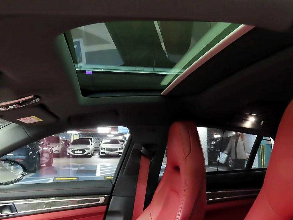 Porsche Panamera 2023 Negro - Importación desde Corea - HF Imports Iquique - Foto 16