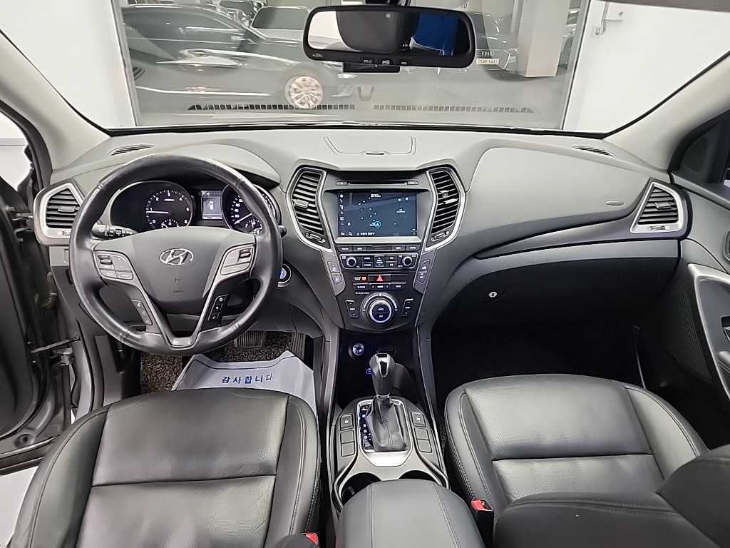 HYUNDAI Santa Fe - Vista 7