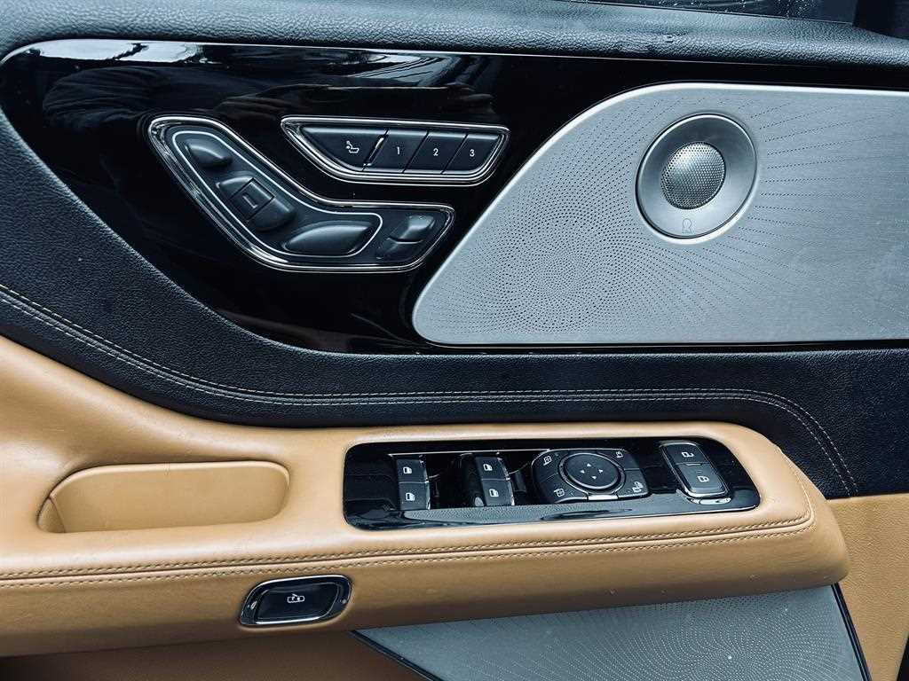 Lincoln Aviator 2020 Negro - Importación desde Corea - HF Imports Iquique - Foto 13