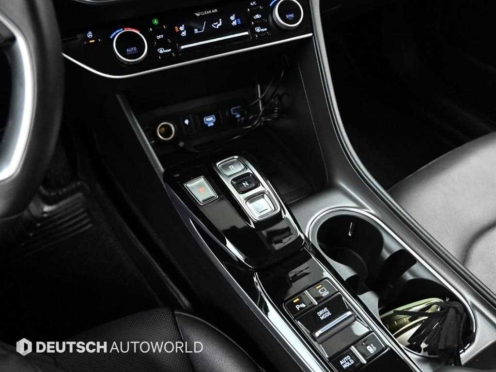 HYUNDAI Sonata - Vista 9